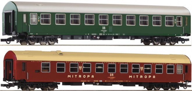 Set of 2 Passenger cars type Y/B 70 Sasnitz-Express<br /><a href='images/pictures/Roco/224849.jpg' target='_blank'>Full size image</a>